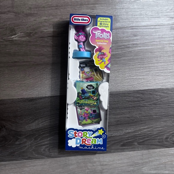 Little Tikes Trolls Story Dream Machine - Purple - Picture 1 of 6